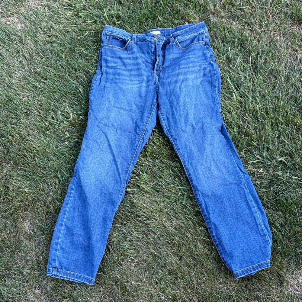 Women’s jeans